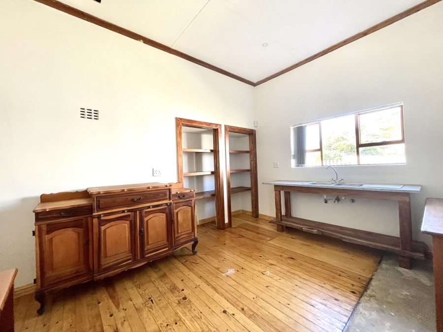 4 Bedroom Property for Sale in Jeffreys Bay Central Eastern Cape